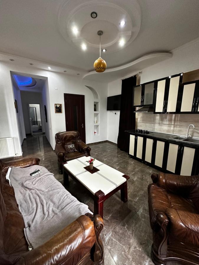 Lucas Hotel Tbilisi Værelse billede