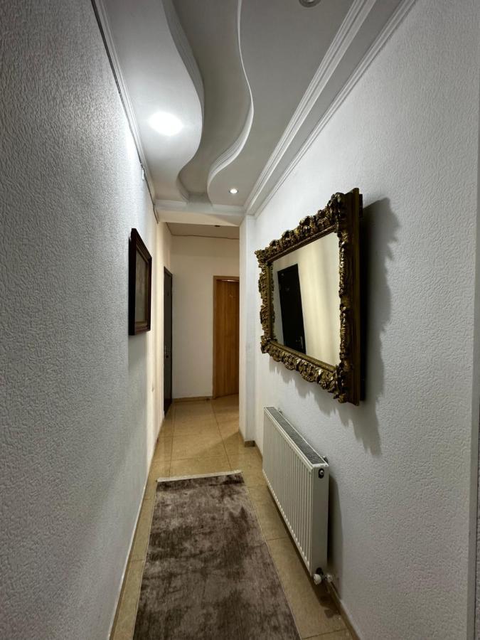 Lucas Hotel Tbilisi Eksteriør billede
